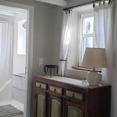 Apartment Pleiades Modern With Shared Pool In *